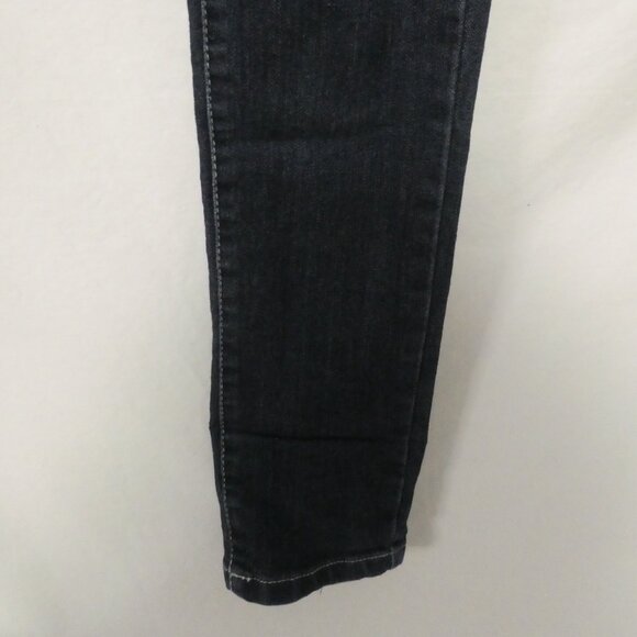 BONGO DENIM | size 5 | Sleek Blue Dark Wash Slim Fit Jeans - Picture 9 of 16